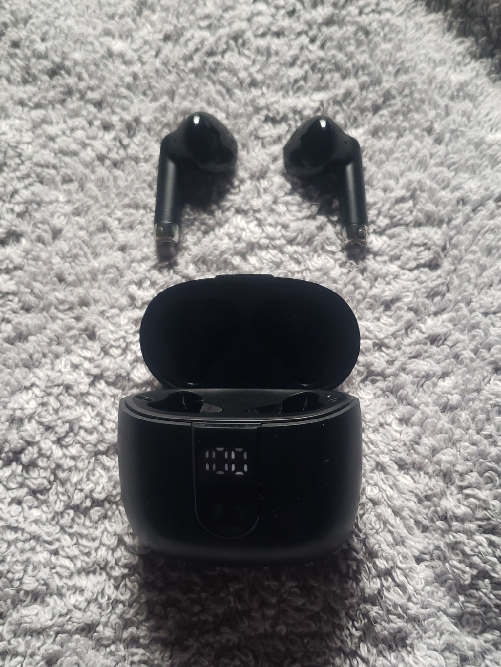 Wireless Earbud Headphones with Charging Case - Black